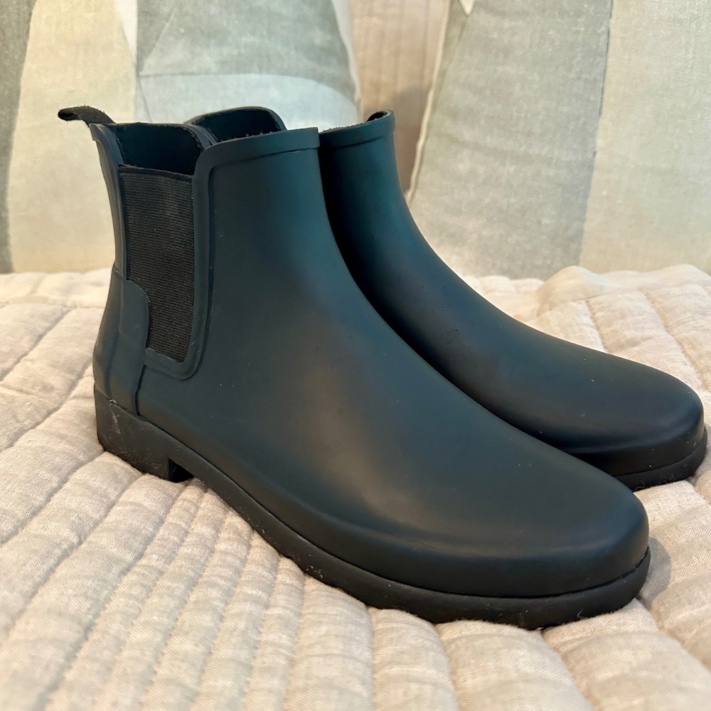 Hunter Original Waterproof Chelsea Rain Boots, Black